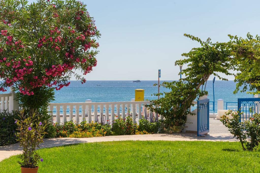 Antonios Apartments Stegna Архангелос Екстериор снимка